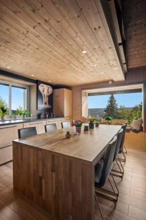 Modern Stay Lillehammer Ski Retreat Home Private